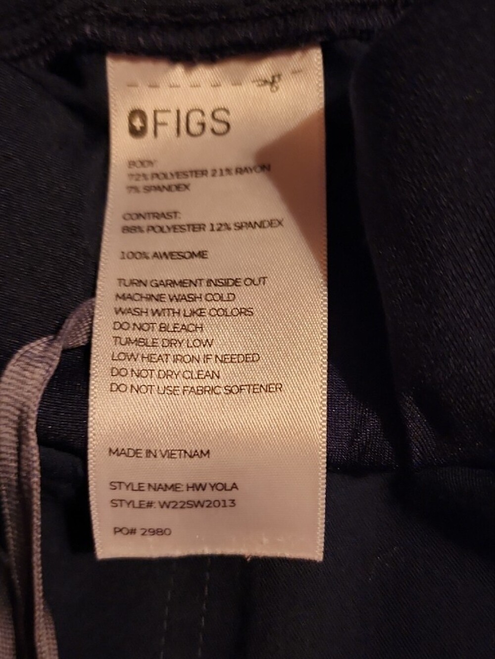 EUC Small Figs Women's Short Sleeve Scrub Top and Pants - Navy. - Picture 3 of 12